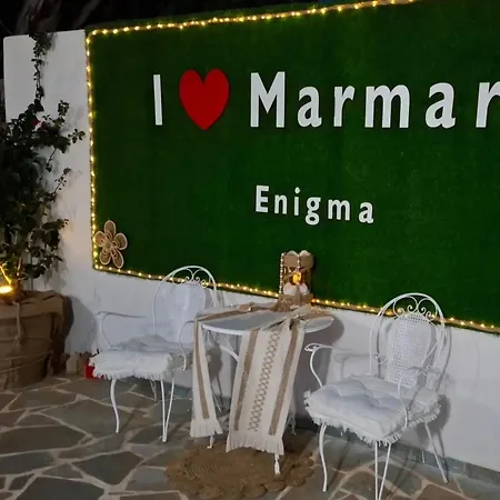 Enigma Boutique Koxyli Apartmán