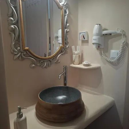 Enigma Boutique Koxyli Marmari (Evia)